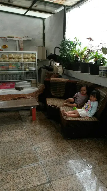 Kedai Kareueut 3 Dara