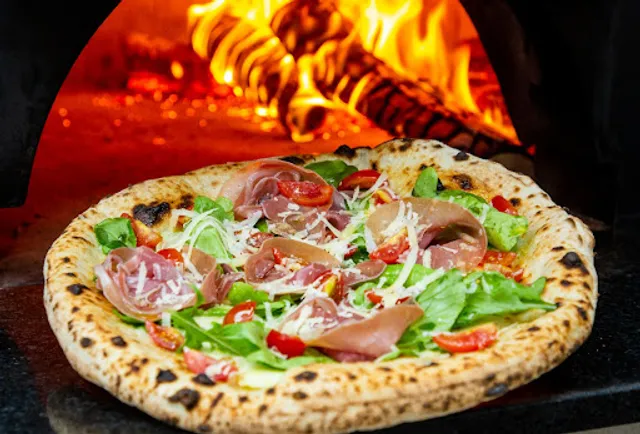 Oltre Mare Pizzeria Napoletana