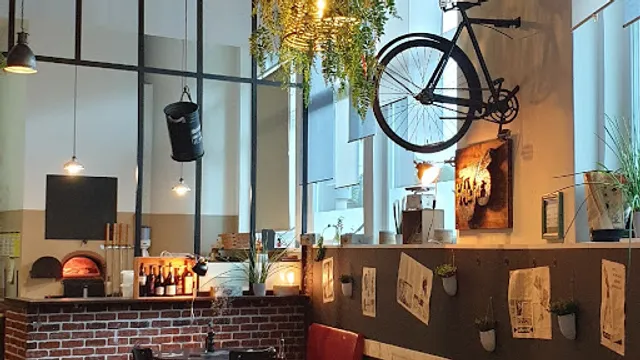 latelier 36 Chez Cristina