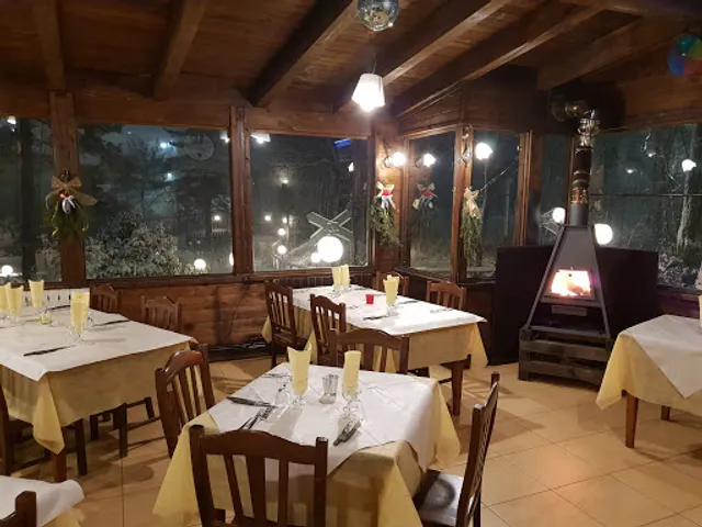 Casello 65 Ristorante Pizzeria Pinseria Griglieria Pizza Taxi Paninoteca