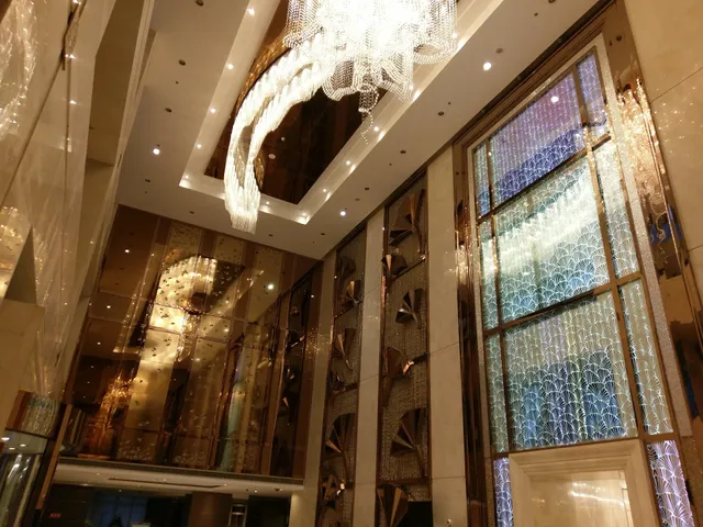 Platinum City Shopping Plaza