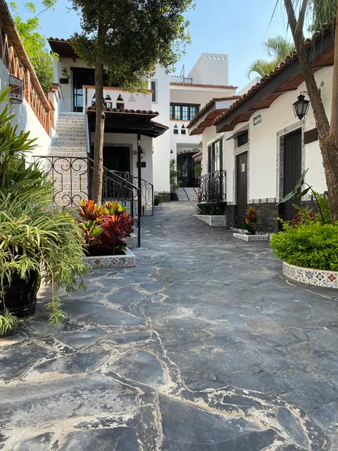 HOTEL CASA YOLLOTZIN