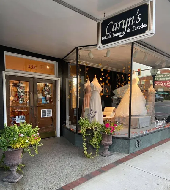 Caryn's Bridals, Formals & Tuxedos