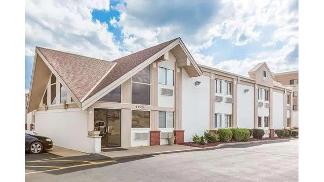 Super 8 by Wyndham Wichita Airport