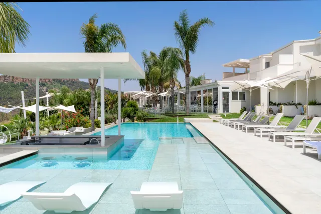 Doric Bed Boutique Hotel - resort- with restaurant service