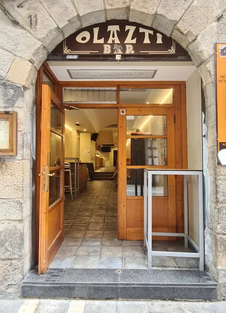 Bar Olazti
