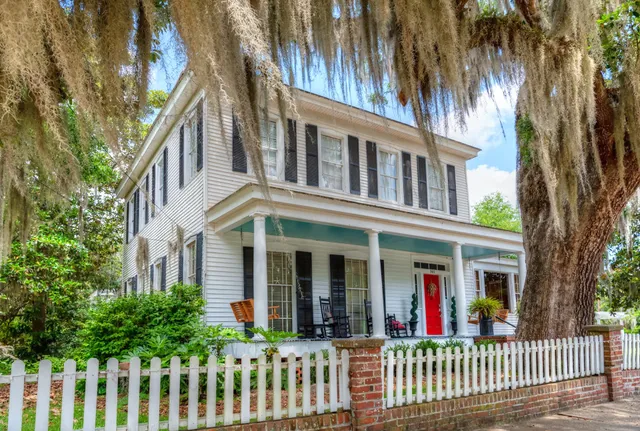 Open Gates Bed & Breakfast