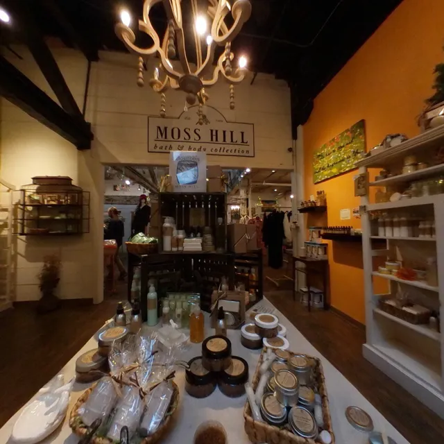 Moss Hill Bath & Body Collection
