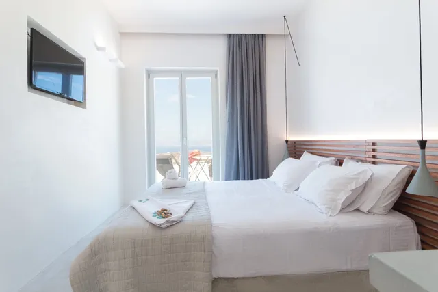 Wabi Luxury Suites & Maisonettes