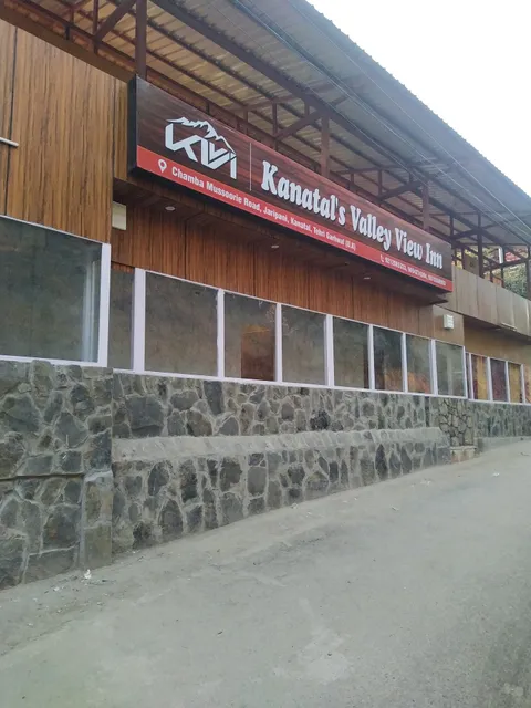 KANATAL'S VALLEY VIEW INN by RIHS