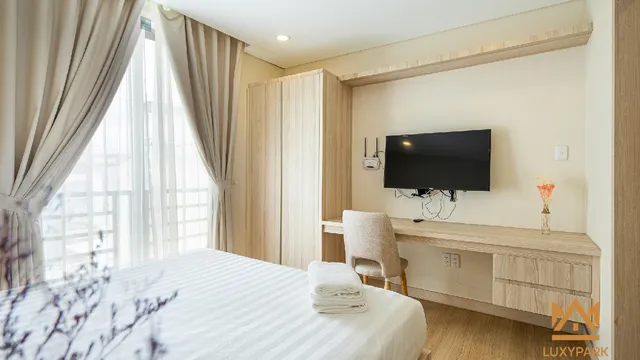 Luxy Park Hotel & Apartments -Notre Dame