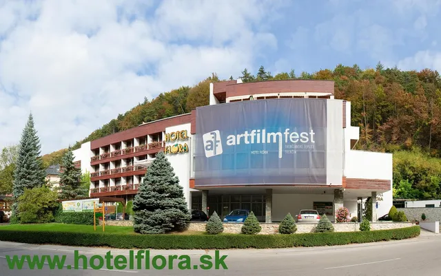 Hotel Flóra