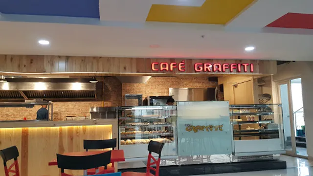 Cafe Graffiti
