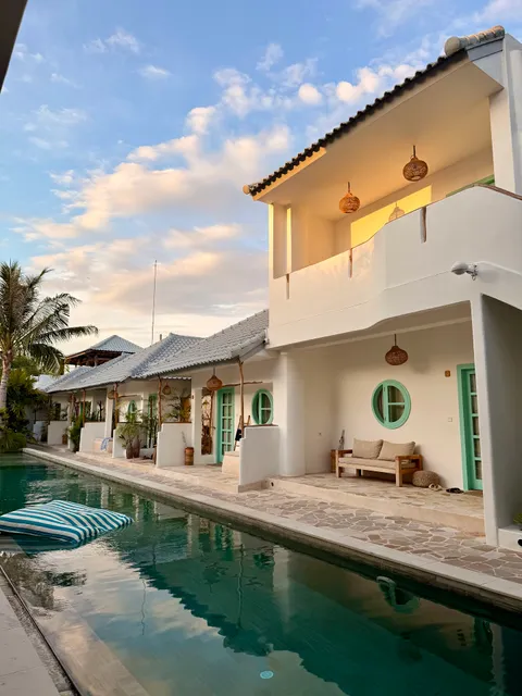 Quma Hotel & Restaurant