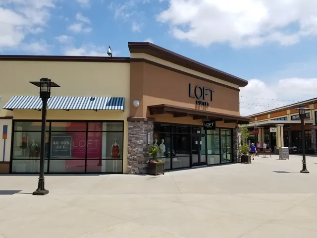 LOFT Outlet