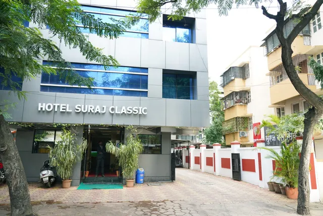 Hotel Suraj Classic