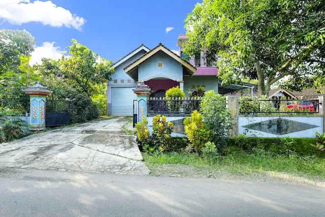 OYO Homes 91154 Desa Wisata Wayang Manyaran Wonogiri