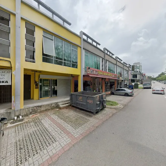 NY TROPICAL BACKPACKERS