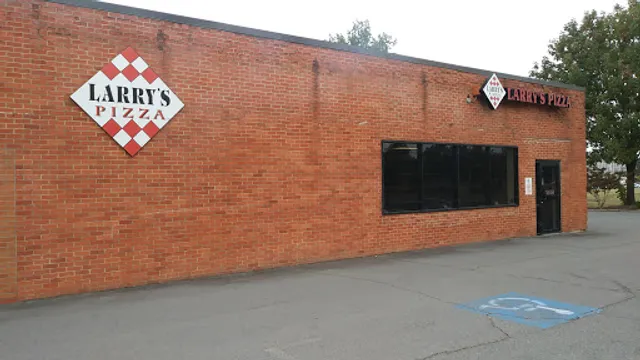 Larry's Pizza - Downtown