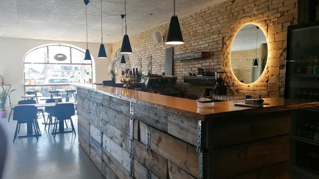 Ploy Cafe & Thai Restaurant