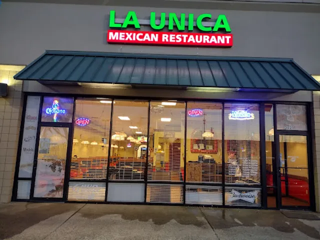 Pupuseria la unica and mexican restaurant