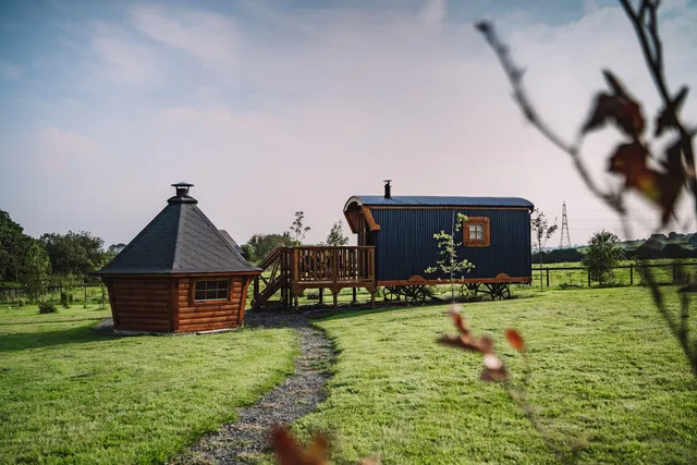 Pentre Pandy Shepherds Huts Glamping