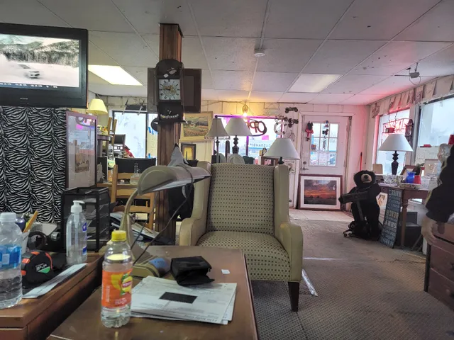 Mario's Unique Furniture & Antiques