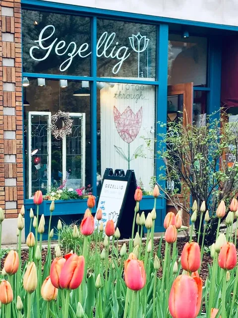 Gezellig Home and Garden