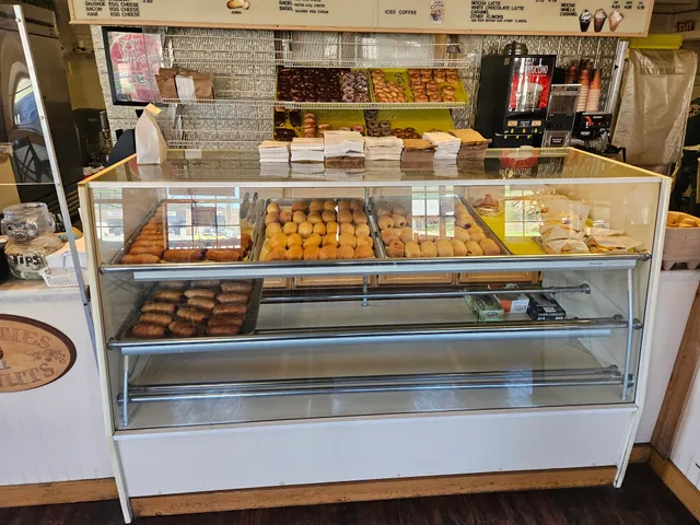 Sweeties Donuts Sattler