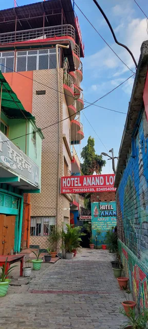 Hotel Anand Lok