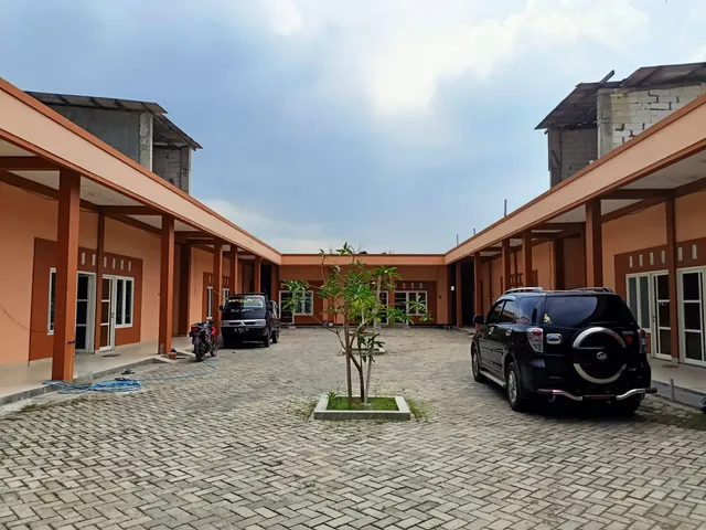 OYO 92006 Kost Sejahtera Syariah