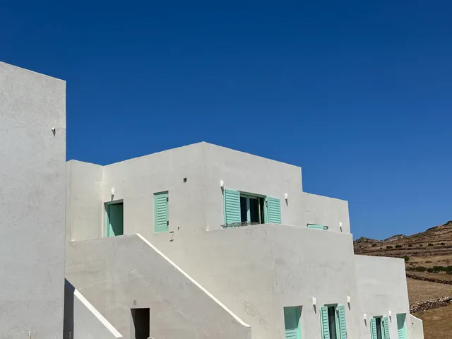 Kimolos Vibes Suites