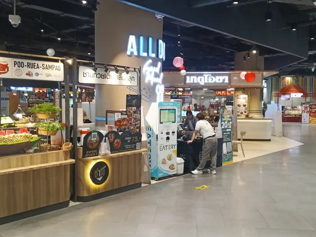 Lotus's Eatery True Digital Park