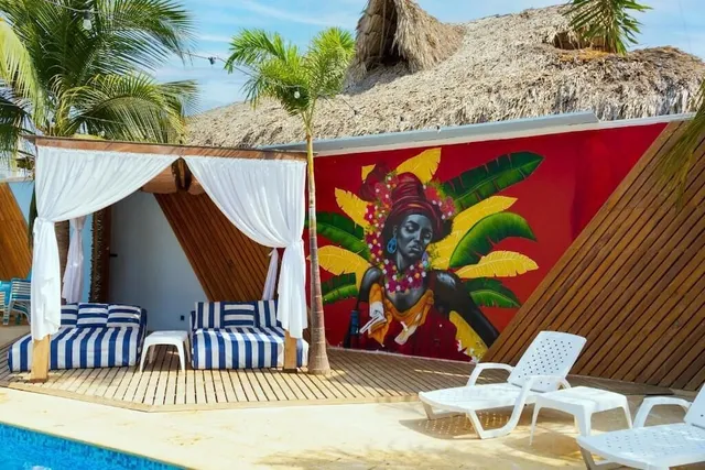 Hotel Coco Beach Rooftop & Beach Club