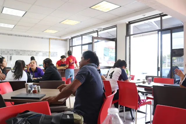 Don Potzol Av de la Luz