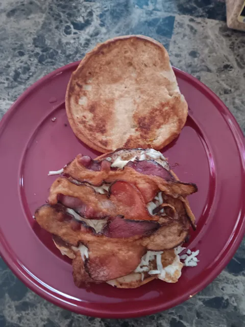 Truwaves Kitchen & Market