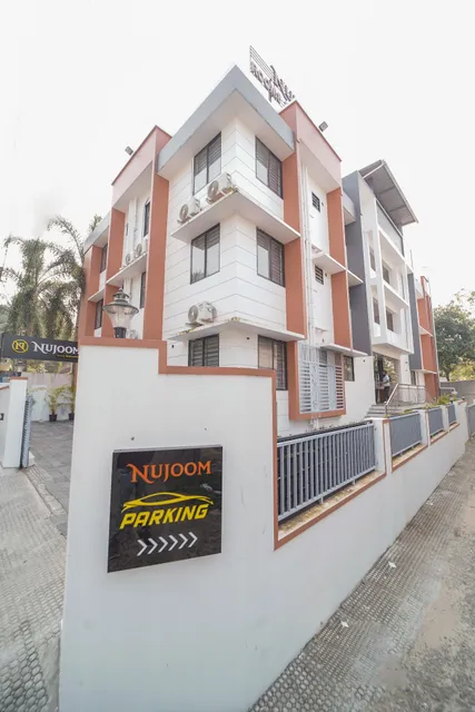 HOTEL NUJOOM (ROOMS & SERVICE APARTMENTS)