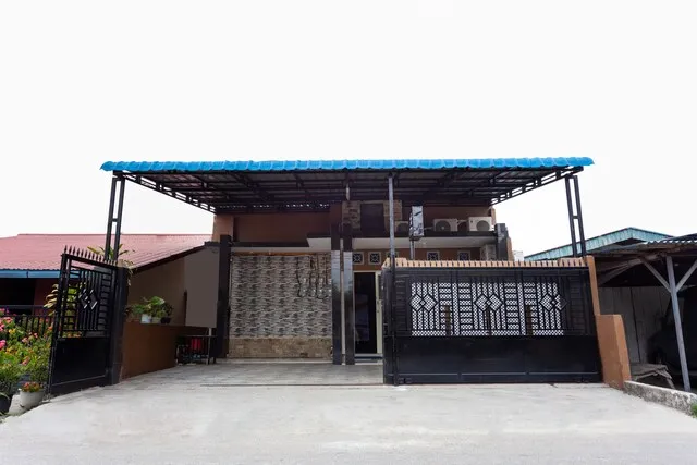 OYO Life 2923 Lavenia Kost 2