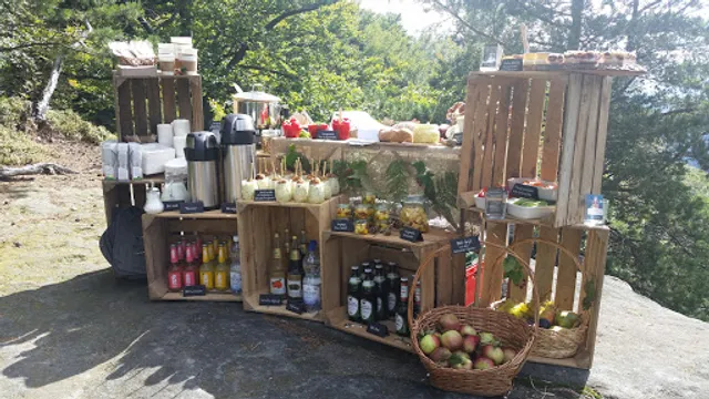 The Cowshed - Mountain Inn