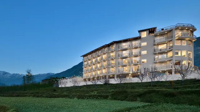 jüSTa Grand View Resort & Spa, Manali