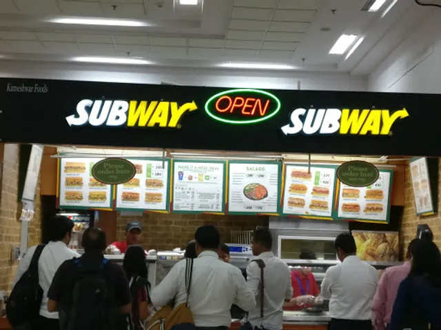 Subway Ahemdabad Aiport