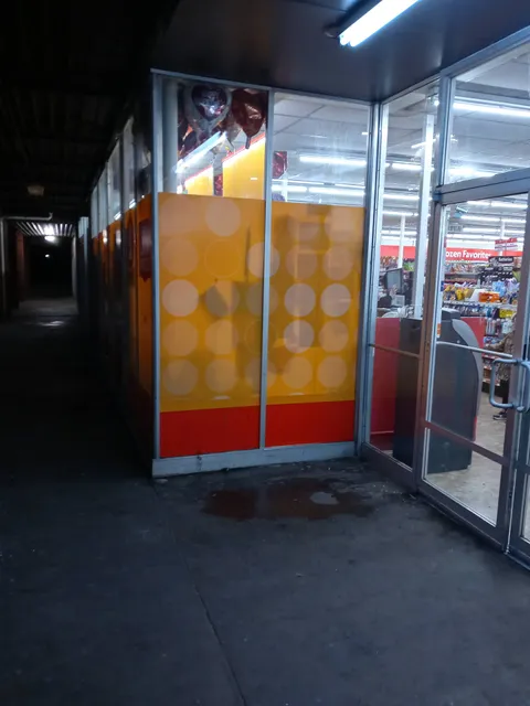 Lee Boulevard Shopping Center