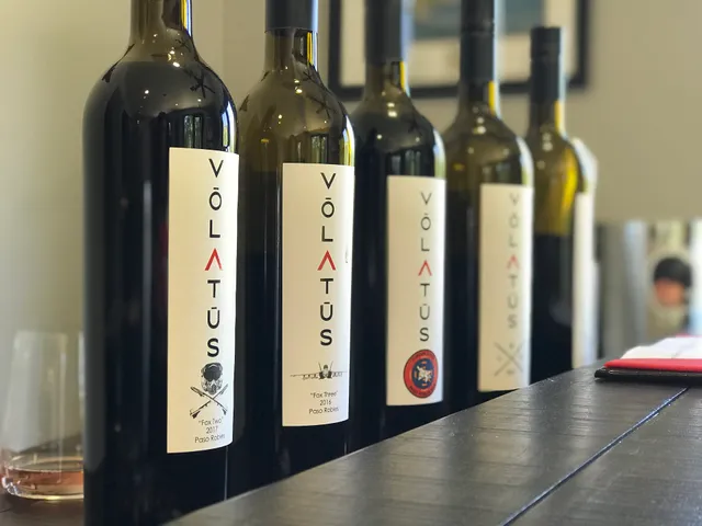 Volatus Wine