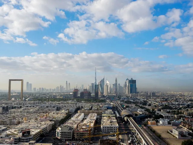 Park Regis Kris Kin Hotel