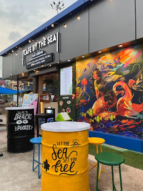 Cafe by the Sea, Digha