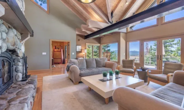 Tahoe Truckee Vacations