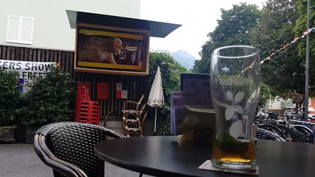 Brasserie 17-Happy Inn Lodge