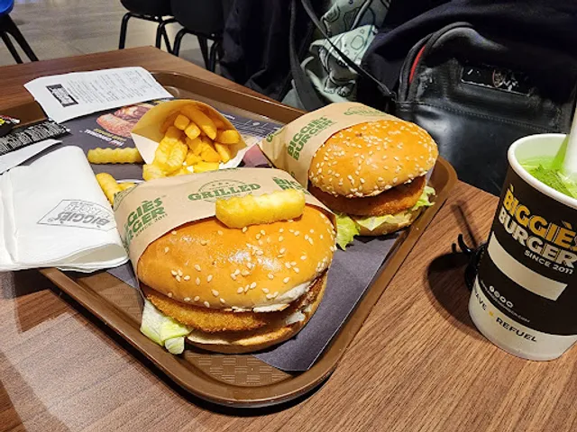 Biggies Burger: Aero Mall