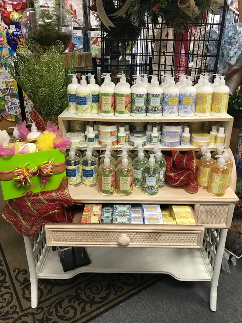 Ellington's Florist & Greenhouse