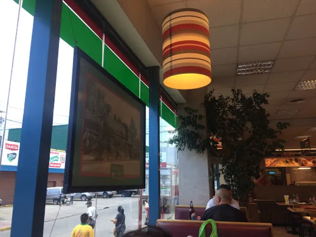 Estación Liniers Fast Food